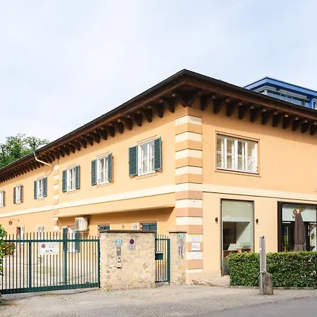 Golden Flat By Grazrentals With Parkview - Brandnew & Free Parking * Graz