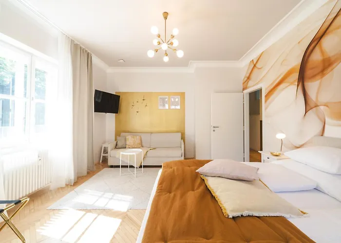 Golden Flat By Grazrentals Terrace & Garden View & Free Parking