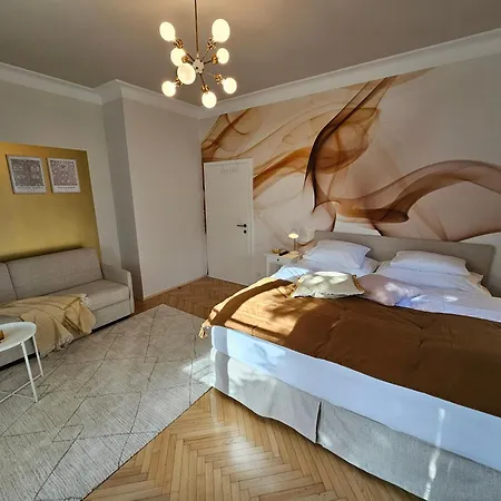 Golden Flat By Grazrentals With Parkview - Brandnew & Free Parking Graz