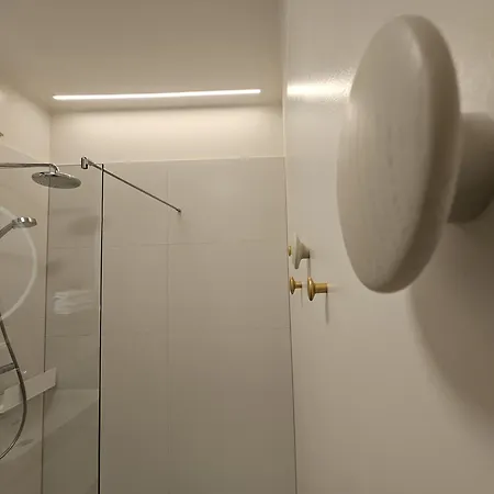 Golden Flat By Grazrentals With Parkview - Brandnew & Free Parking Apartment Graz