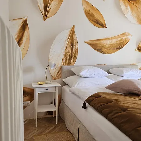 Apartment Golden Flat By Grazrentals With Parkview - Brandnew & Free Parking *