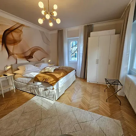 Golden Flat By Grazrentals With Parkview - Brandnew & Free Parking * Graz