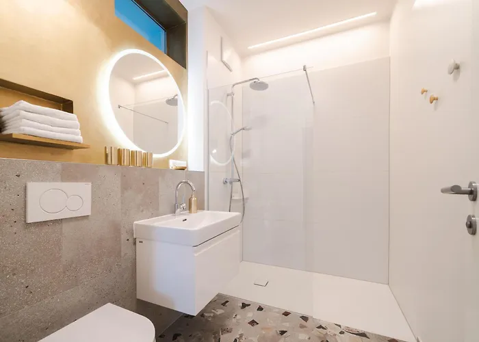 Golden Flat By Grazrentals Terrace & Garden View & Free Parking * Graz