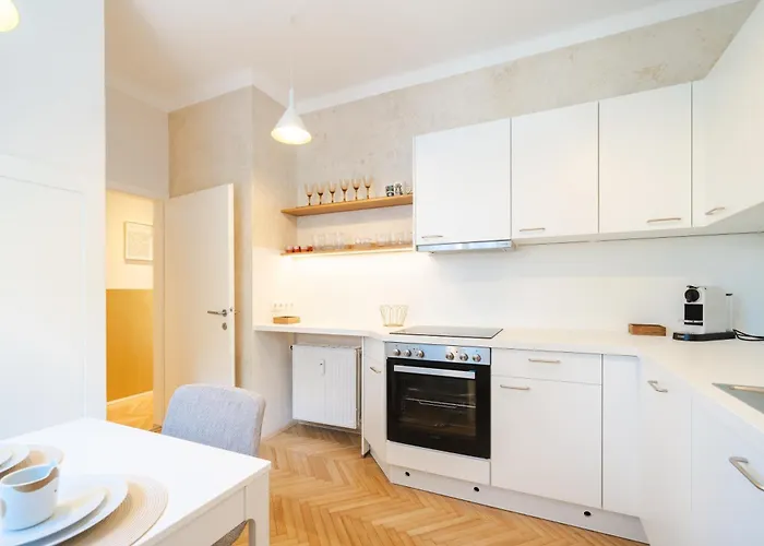 Apartman Golden Flat By Grazrentals With Parkview - Brandnew & Free Parking